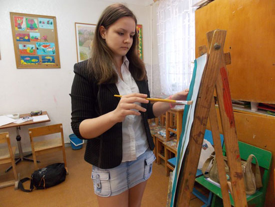 Яровая К.- выпускница по классу ИЗО